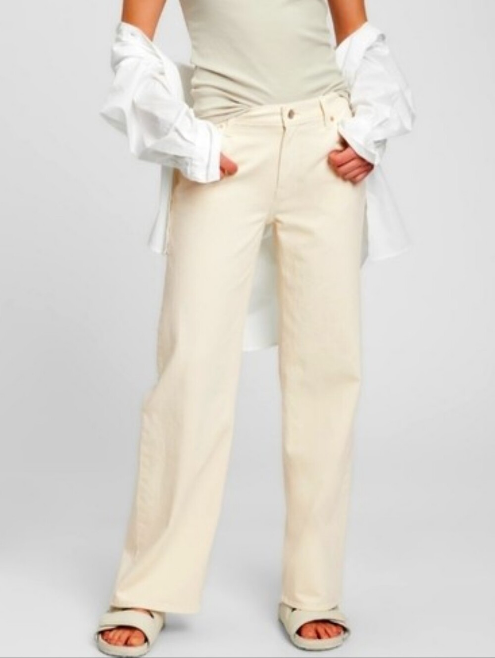 GAP Low Stride Wide-Leg Ecru Denim Jeans
